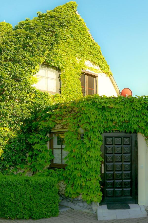 Biburg86420 Apartment Exterior photo